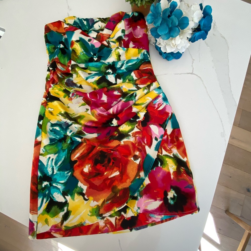 "A NIGHT ON THE TOWN" AMAZING Spring/Summer FLORAL Speechless Dress Jr 7 👗 - Picture 2 of 8